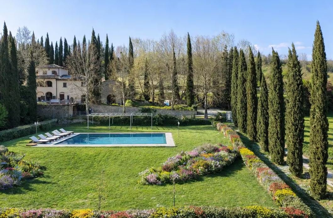 Il viale dei cipressi